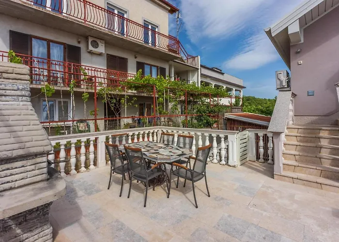 Apartman Mirela *